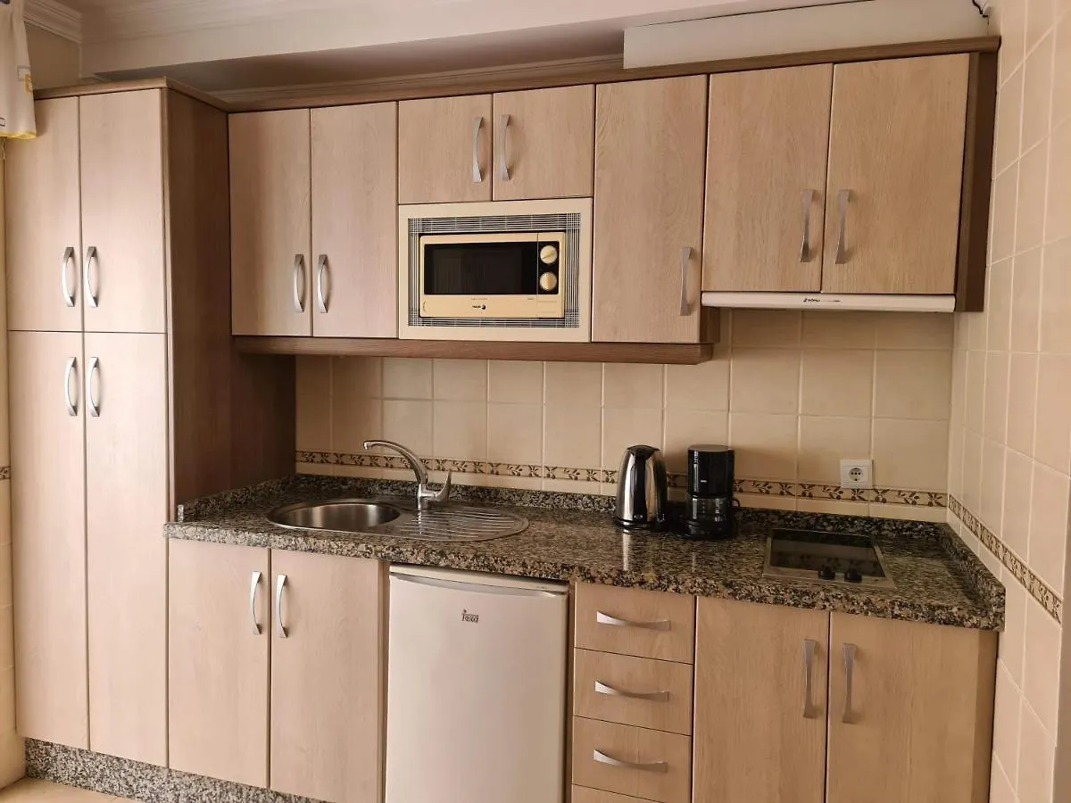 Apartamentos El Barrio Nerja Apartman