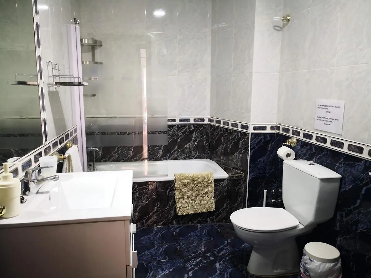 Apartamentos El Barrio Nerja Apartman