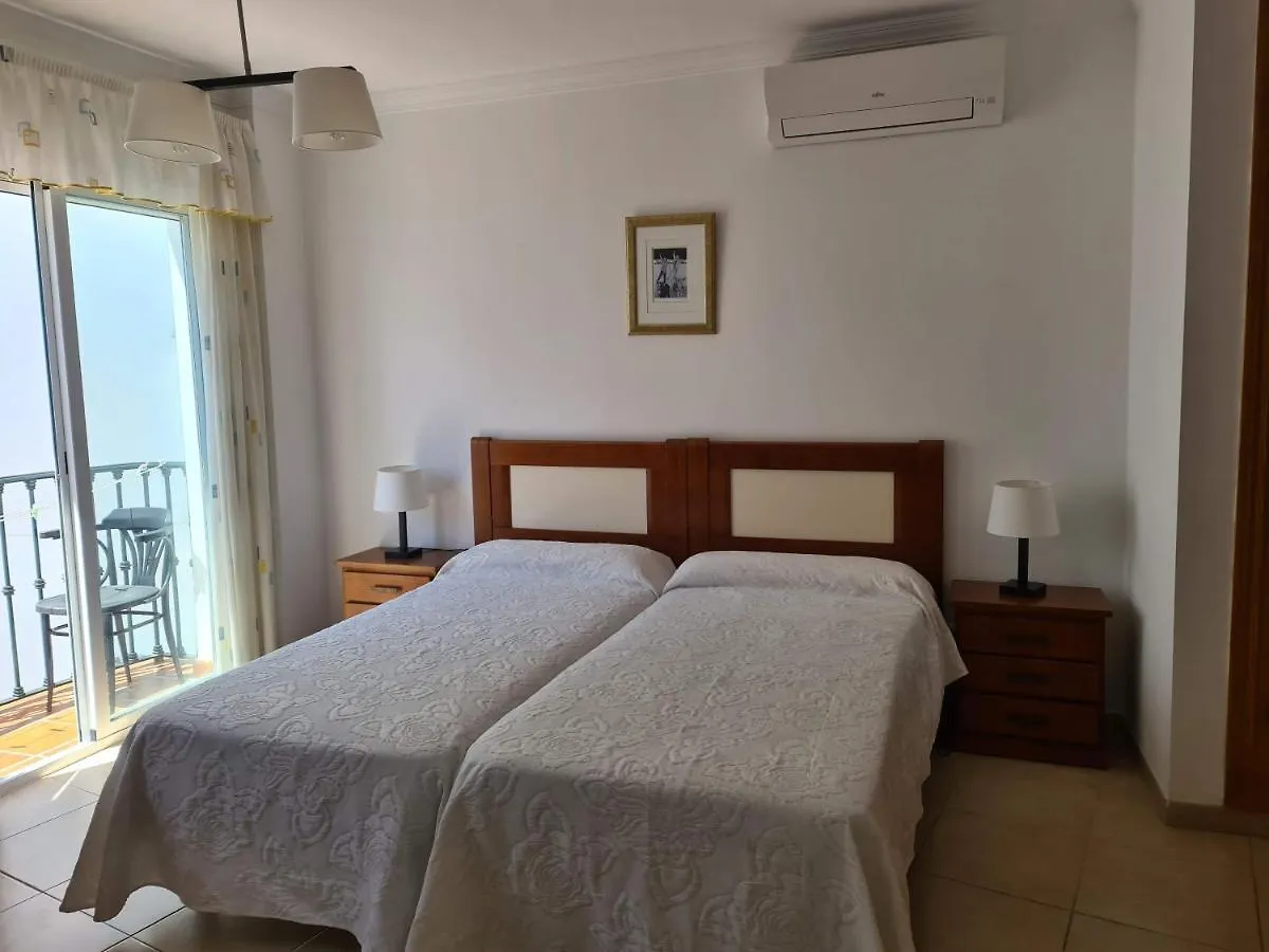 Apartamentos El Barrio Nerja 0*,