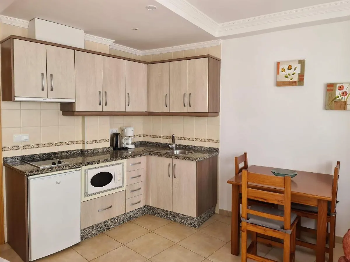 Apartamentos El Barrio Nerja 0*,  Spanyolország