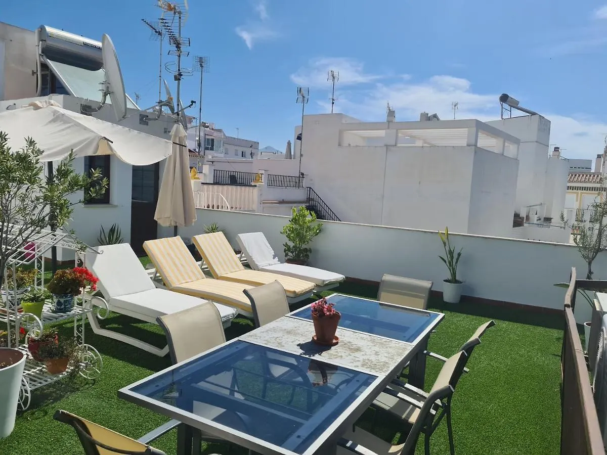Апартаменты Apartamentos El Barrio Нерха Испания