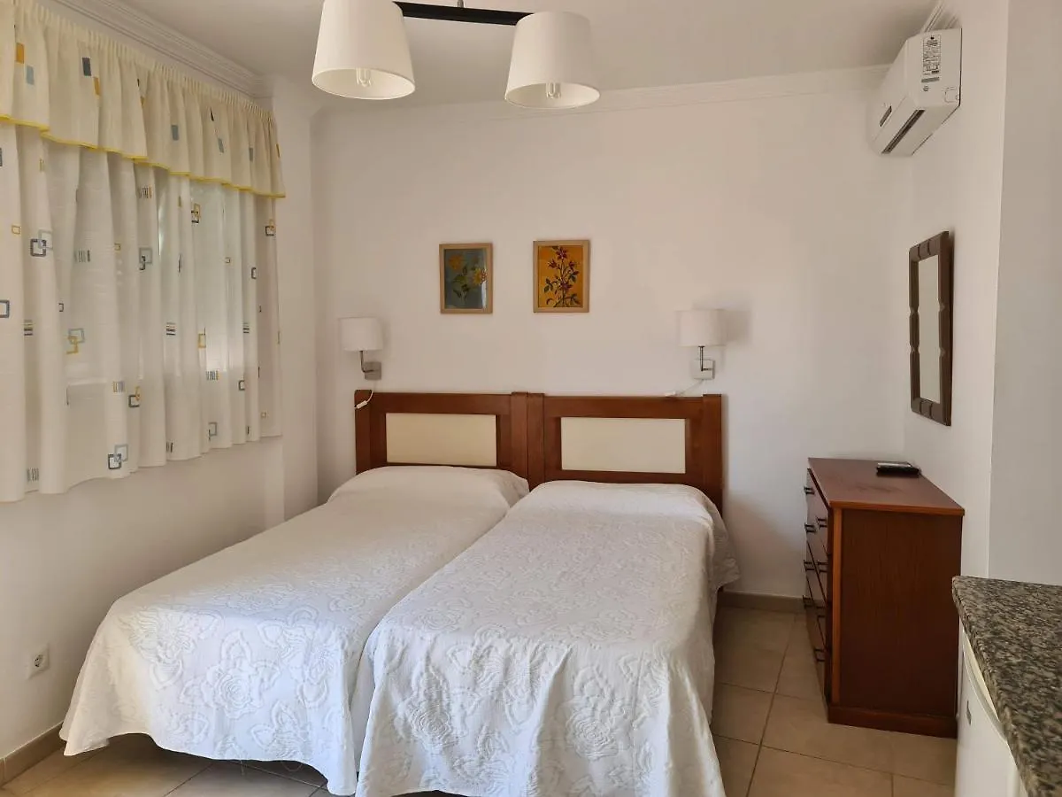 Апартаменты Apartamentos El Barrio Нерха Испания